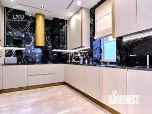 Дом 250м², 2-этажный, участок 5 сот.  