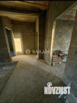 Дом 180м², 2-этажный, участок 6 сот.  
