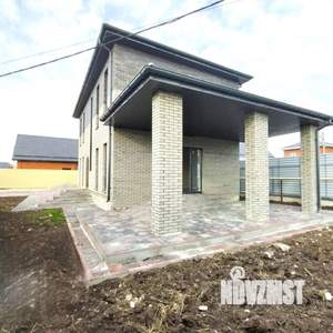 Коттедж 140м&sup2;, 2-этажный, участок 4 сот.  