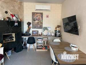 Дом 135м&sup2;, 2-этажный, участок 3 сот.  