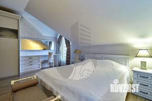 Дом 340м², 2-этажный, участок 13 сот.  