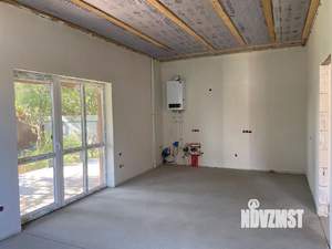 Дом 91м&sup2;, 2-этажный, участок 4 сот.  