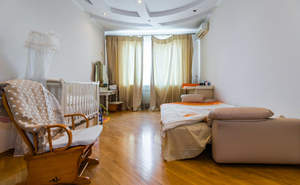 Дом 500м&sup2;, 2-этажный, участок 8 сот.  