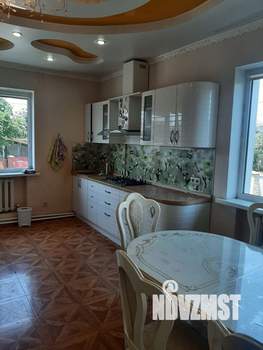Дом 217м², 1-этажный, участок 6 сот.  