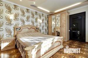 Дом 142м&sup2;, 2-этажный, участок 4 сот.  