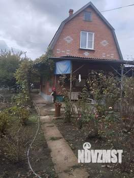 Дом 60м&sup2;, 2-этажный, участок 4 сот.  