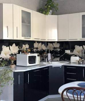 Дом 115м&sup2;, 2-этажный, участок 3 сот.  