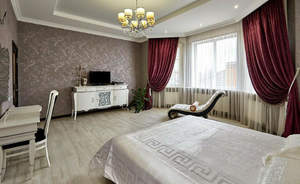 Дом 370м&sup2;, 2-этажный, участок 6 сот.  