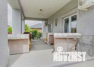 Дом 512м&sup2;, 2-этажный, участок 10 сот.  