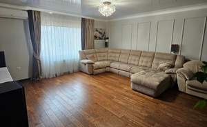 Дом 200м&sup2;, 2-этажный, участок 6 сот.  