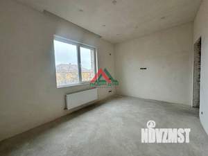 Дом 218м&sup2;, 2-этажный, участок 3 сот.  