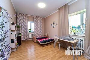 Дом 195м², 2-этажный, участок 12 сот.  
