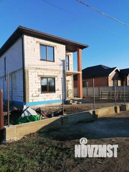 Дом 165м&sup2;, 2-этажный, участок 4 сот.  