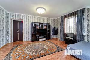 Дом 195м², 2-этажный, участок 4 сот.  