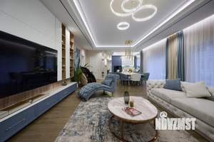 Дом 484м&sup2;, 2-этажный, участок 9 сот.  