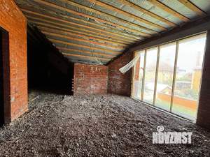 Дом 335м², 2-этажный, участок 8 сот.  