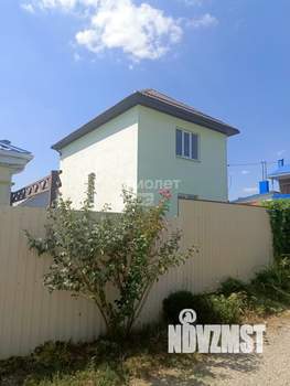 Дом 101м&sup2;, 2-этажный, участок 4 сот.  