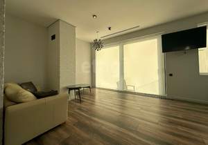 Дом 512м&sup2;, 2-этажный, участок 10 сот.  