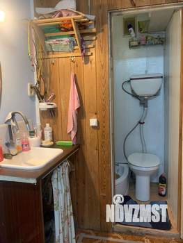 Дом 42м², 3-этажный, участок 6 сот.  