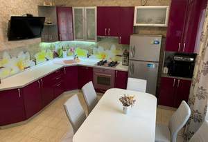 Дом 385м&sup2;, 3-этажный, участок 10 сот.  