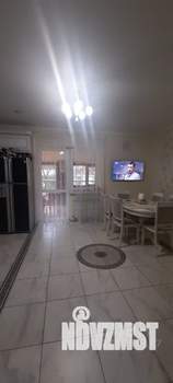 Дом 140м², 2-этажный, участок 4 сот.  