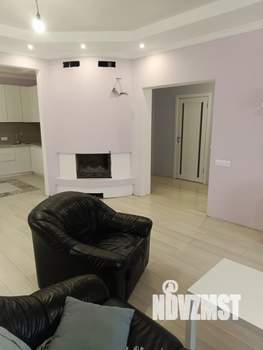 Дом 163м&sup2;, 2-этажный, участок 6 сот.  