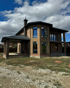 Дом 237м&sup2;, 2-этажный, участок 10 сот.  