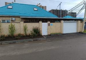 Дом 100м², 2-этажный, участок 3 сот.  