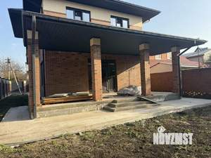 Дом 198м&sup2;, 2-этажный, участок 6 сот.  