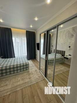 Дом 135м&sup2;, 1-этажный, участок 6 сот.  