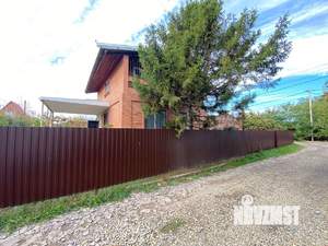 Дом 137м&sup2;, 2-этажный, участок 7 сот.  