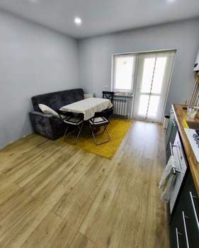 Дом 114м&sup2;, 2-этажный, участок 3 сот.  