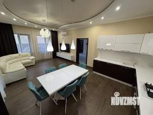 Дом 170м², 2-этажный, участок 4 сот.  