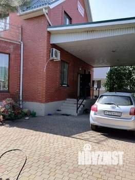 Дом 241м&sup2;, 2-этажный, участок 8 сот.  