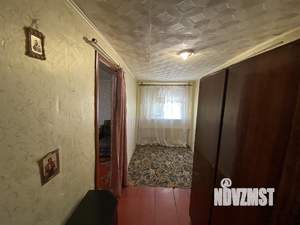 Дом 35м&sup2;, 2-этажный, участок 1 сот.  