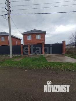 Дом 139м&sup2;, 2-этажный, участок 4 сот.  