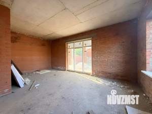 Дом 198м&sup2;, 2-этажный, участок 6 сот.  