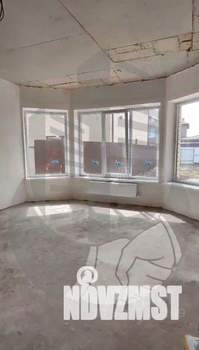 Дом 130м&sup2;, 2-этажный, участок 4 сот.  