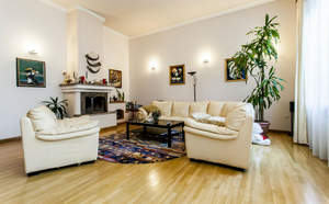 Дом 380м&sup2;, 3-этажный, участок 6 сот.  