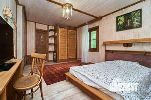 Дом 170м&sup2;, 2-этажный, участок 6 сот.  