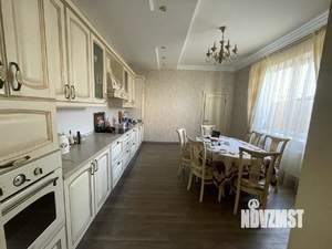 Дом 180м², 2-этажный, участок 4 сот.  