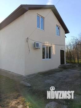 Дом 136м&sup2;, 2-этажный, участок 6 сот.  