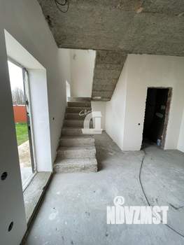 Дом 130м², 2-этажный, участок 5 сот.  