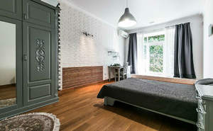 Дом 310м&sup2;, 3-этажный, участок 6 сот.  