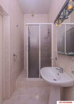 Дом 180м², 2-этажный, участок 3 сот.  