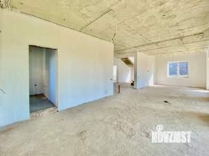 Дом 327м&sup2;, 2-этажный, участок 6 сот.  