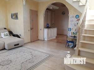 Таунхаус 98м², 2-этажный, участок 1 сот.  