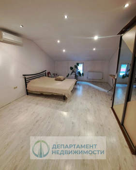 Дом 125м&sup2;, 3-этажный, участок 2 сот.  