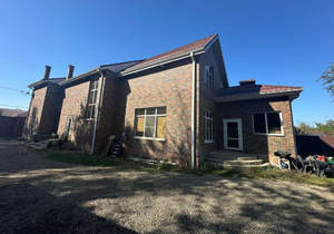 Дом 140м&sup2;, 2-этажный, участок 7 сот.  