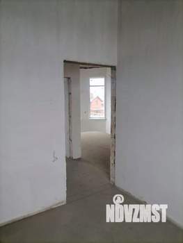 Дом 228м&sup2;, 2-этажный, участок 3 сот.  